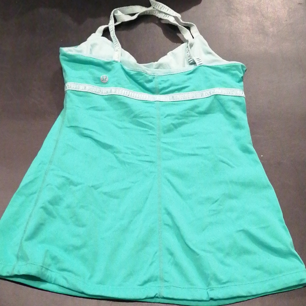 Lululemon tank tops